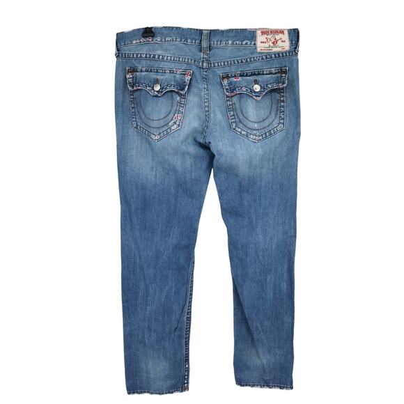 True Religion Jeans Mens 40 x 34 Waist Blue Denim Skinny Flap Pockets Distressed - Picture 2 of 16